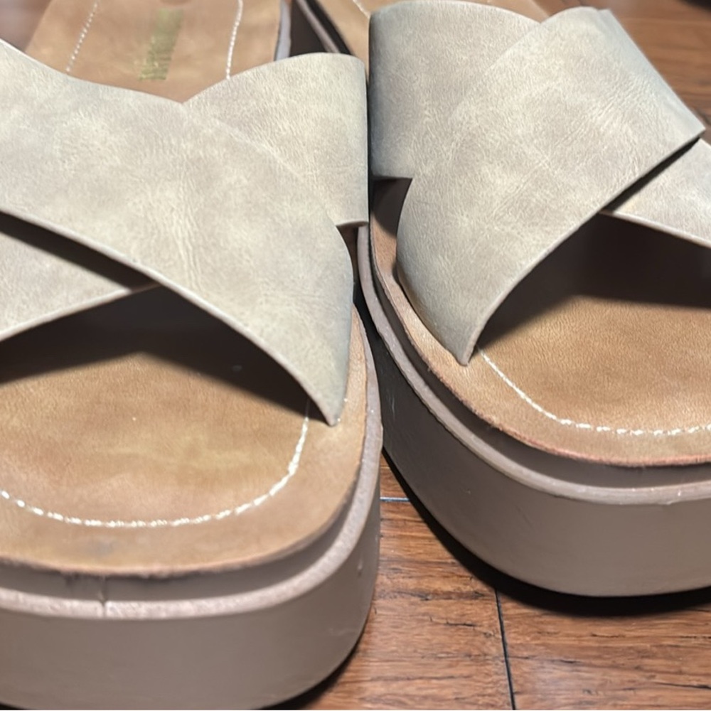Women's Beige Platform Sandals